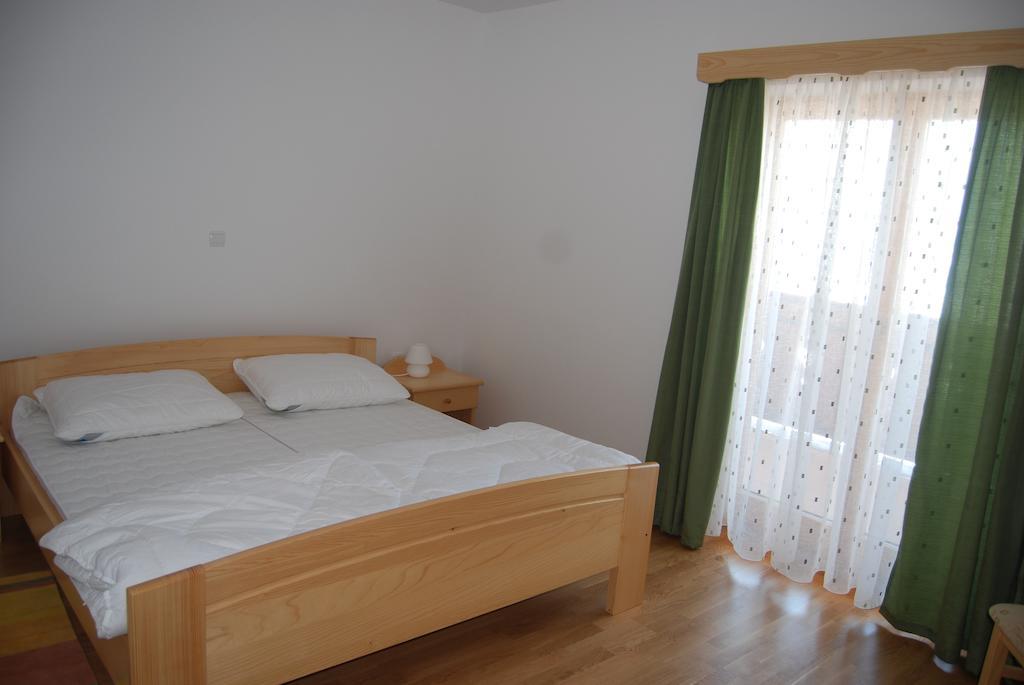 Apartments Organic Tourist Farm Jeglijenk Šentjanž pri Dravogradu Rom bilde