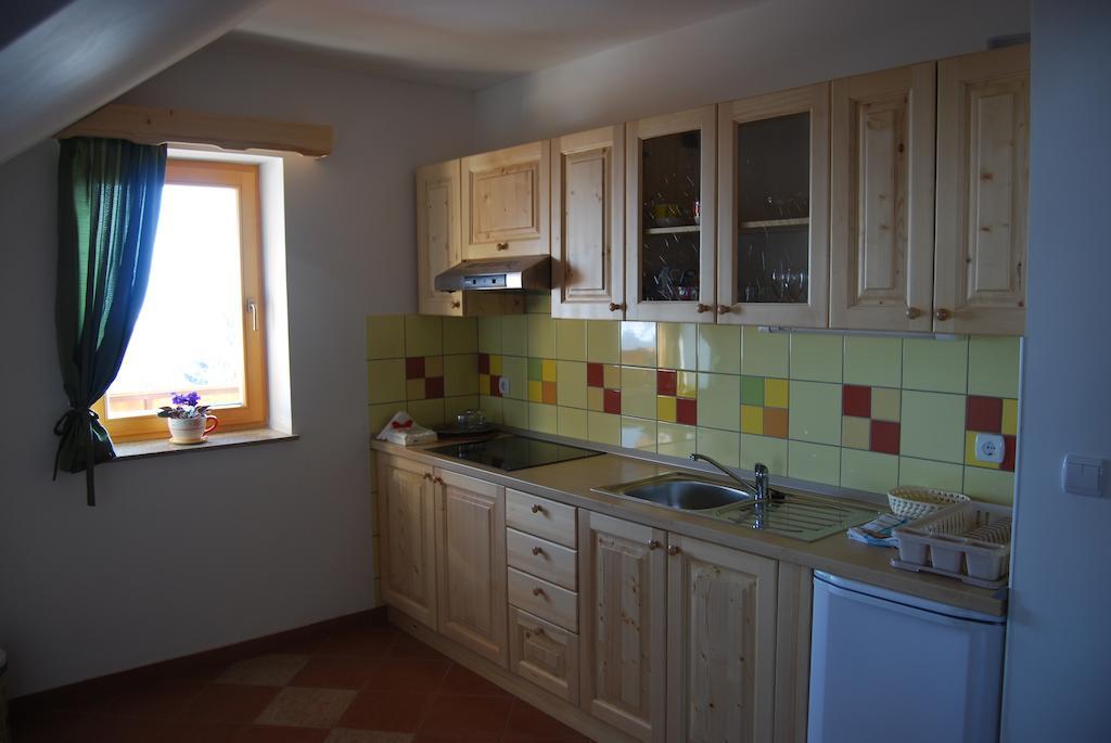 Apartments Organic Tourist Farm Jeglijenk Šentjanž pri Dravogradu Rom bilde